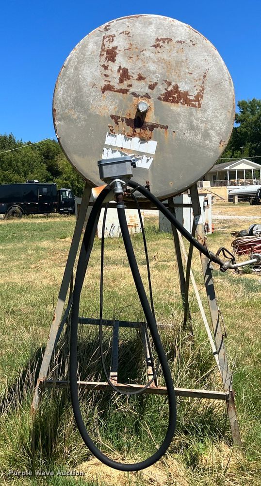 image for item JX9340 Fuel tank