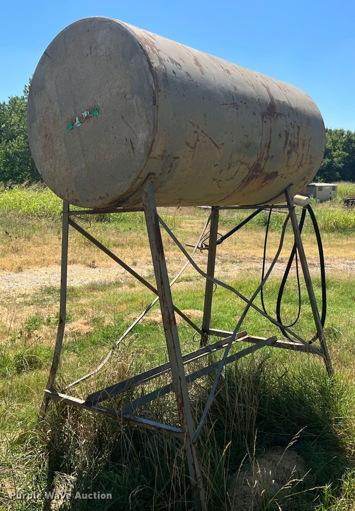 image for item JX9340 Fuel tank