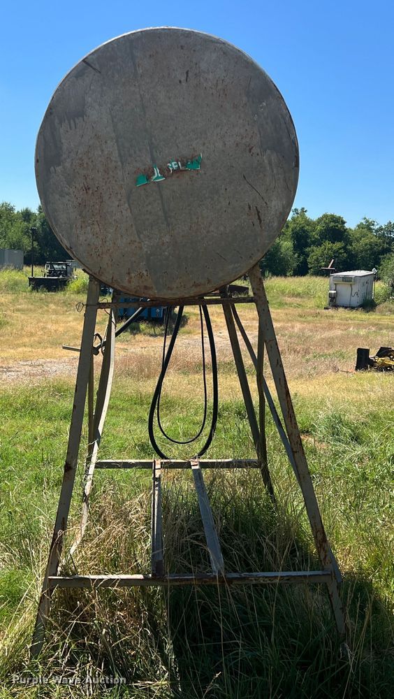 image for item JX9340 Fuel tank