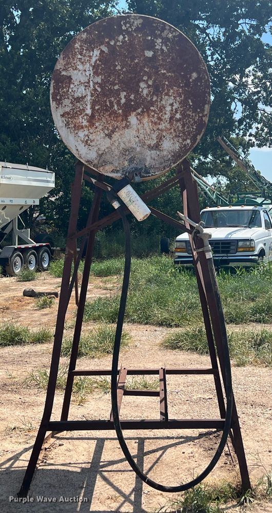 image for item JX9362 Fuel tank