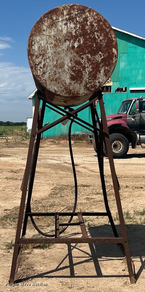 image for item JX9362 Fuel tank