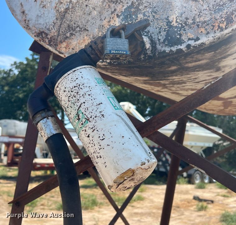 image for item JX9362 Fuel tank