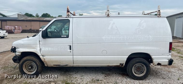 image for item KC9944 2004 Ford E250  van