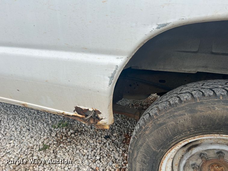 image for item KC9944 2004 Ford E250  van
