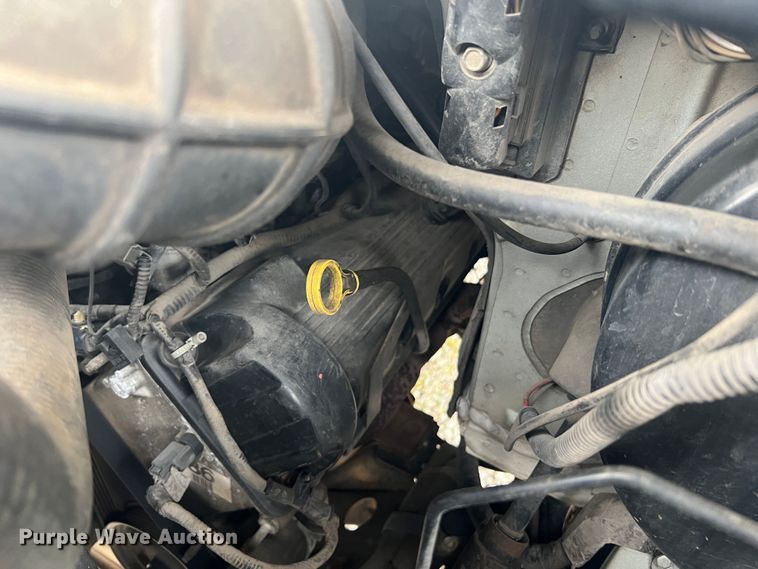 image for item KC9944 2004 Ford E250  van