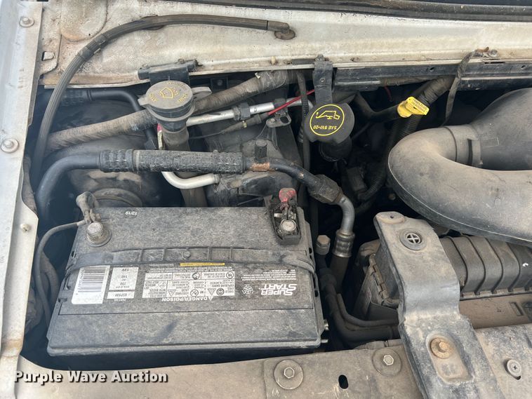 image for item KC9944 2004 Ford E250  van