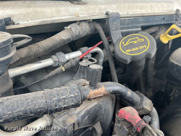 image for item KC9944 2004 Ford E250  van