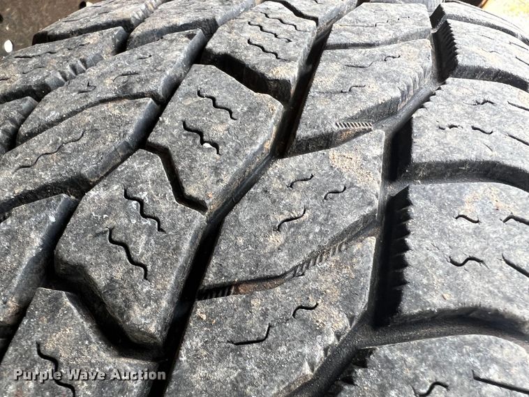 image for item KC9944 2004 Ford E250  van