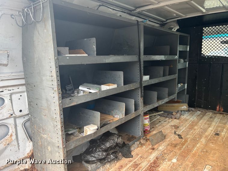 image for item KC9945 2003 Ford E250  van