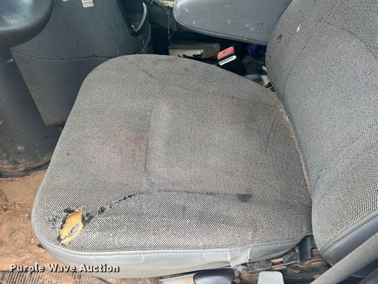 image for item KC9945 2003 Ford E250  van