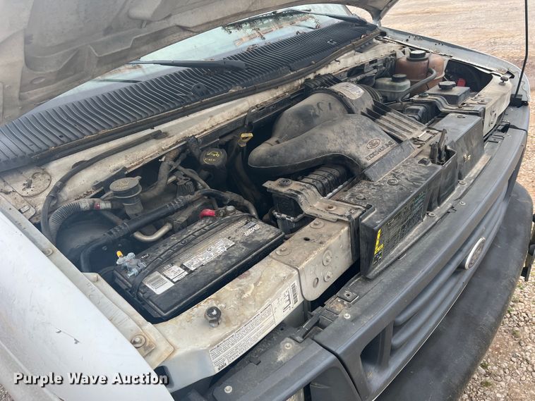 image for item KC9945 2003 Ford E250  van