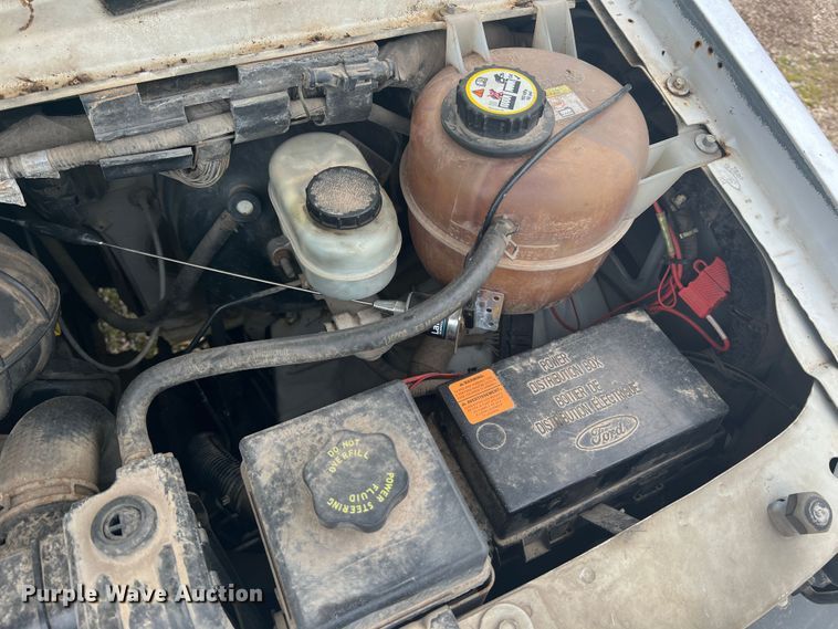 image for item KC9945 2003 Ford E250  van