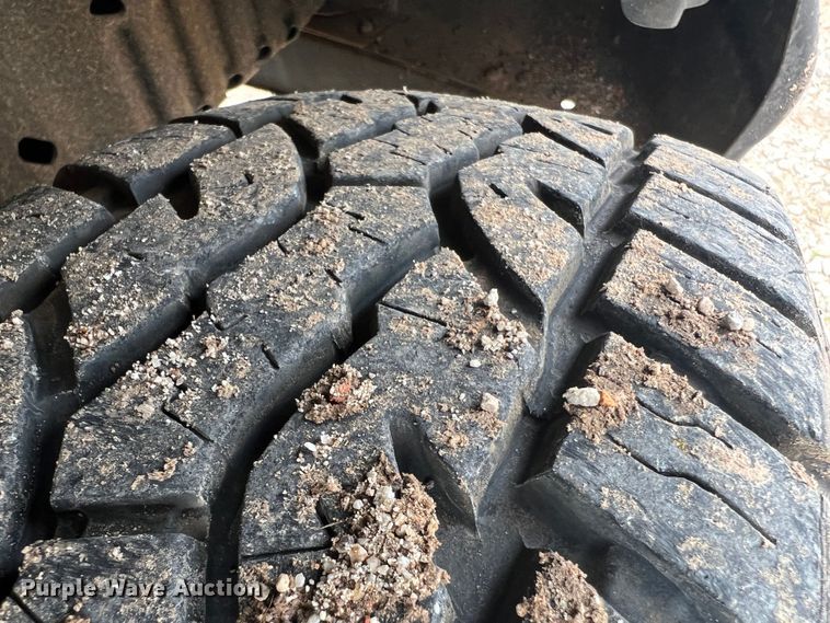 image for item KC9945 2003 Ford E250  van