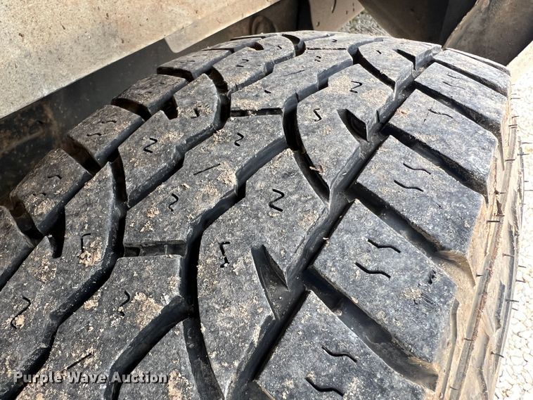 image for item KC9945 2003 Ford E250  van