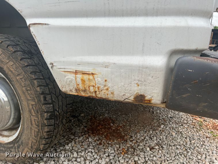 image for item KC9946 2006 Ford E250  van