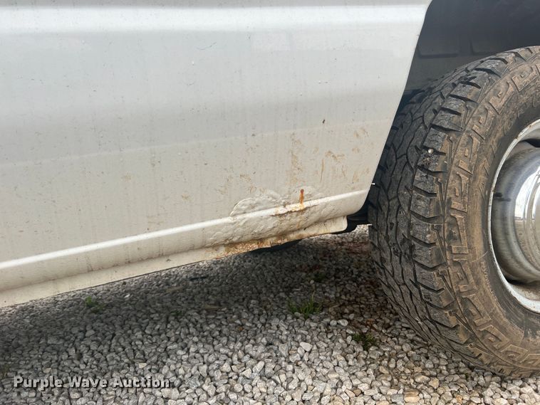 image for item KC9946 2006 Ford E250  van