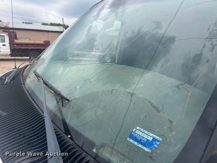 image for item KC9946 2006 Ford E250  van