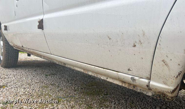 image for item KC9946 2006 Ford E250  van