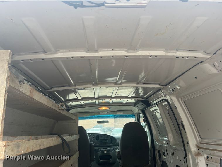 image for item KC9946 2006 Ford E250  van