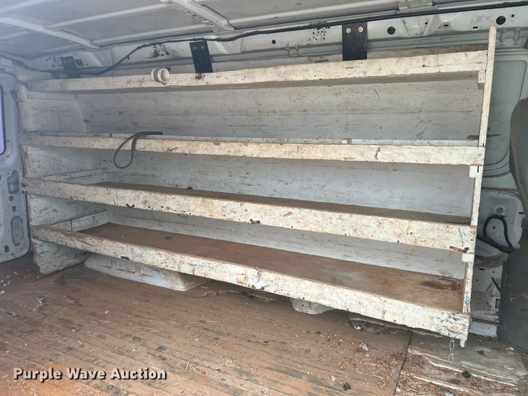 image for item KC9946 2006 Ford E250  van