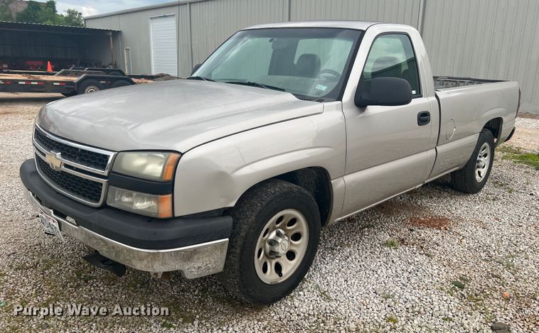 image for item KC9947 2006 Chevrolet Silverado 1500  pickup truck