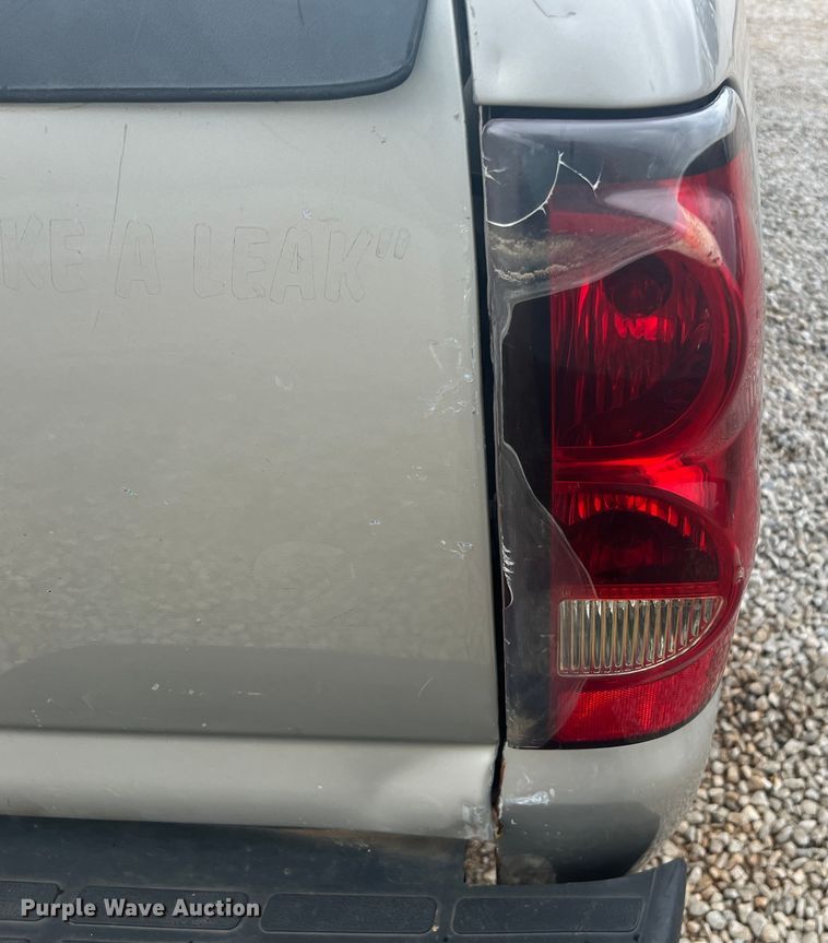 image for item KC9947 2006 Chevrolet Silverado 1500  pickup truck