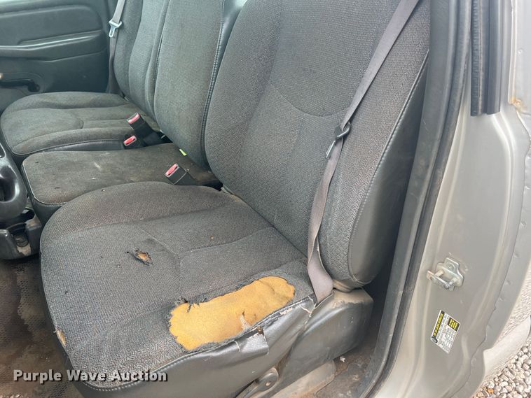 image for item KC9947 2006 Chevrolet Silverado 1500  pickup truck