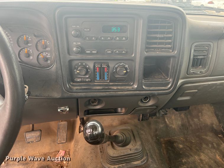 image for item KC9947 2006 Chevrolet Silverado 1500  pickup truck