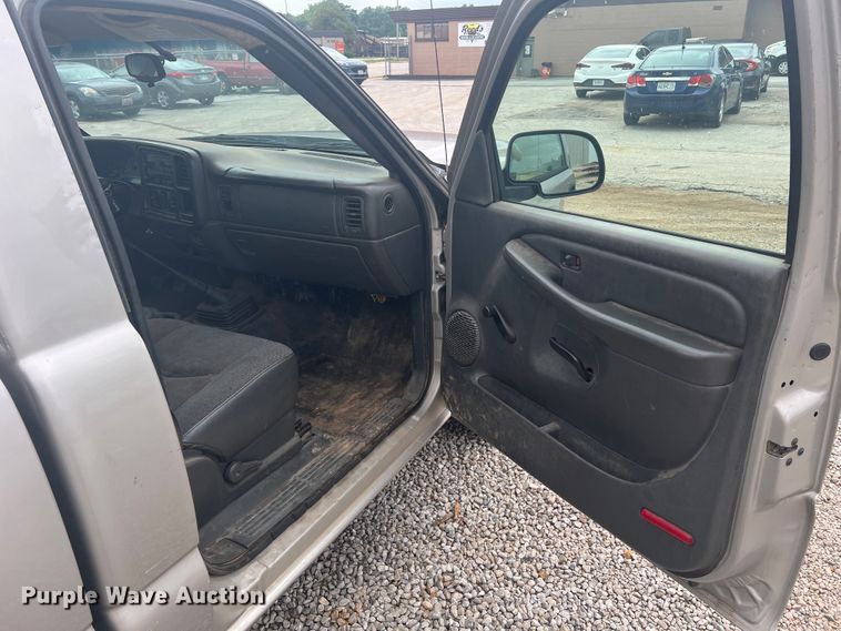 image for item KC9947 2006 Chevrolet Silverado 1500  pickup truck