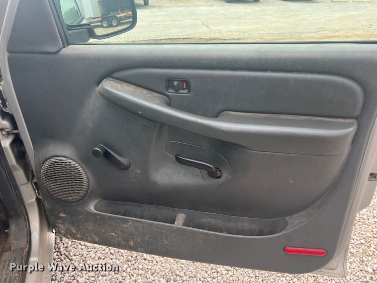 image for item KC9947 2006 Chevrolet Silverado 1500  pickup truck