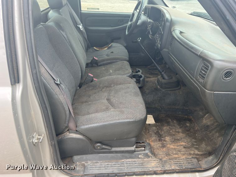 image for item KC9947 2006 Chevrolet Silverado 1500  pickup truck