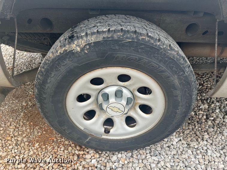 image for item KC9947 2006 Chevrolet Silverado 1500  pickup truck