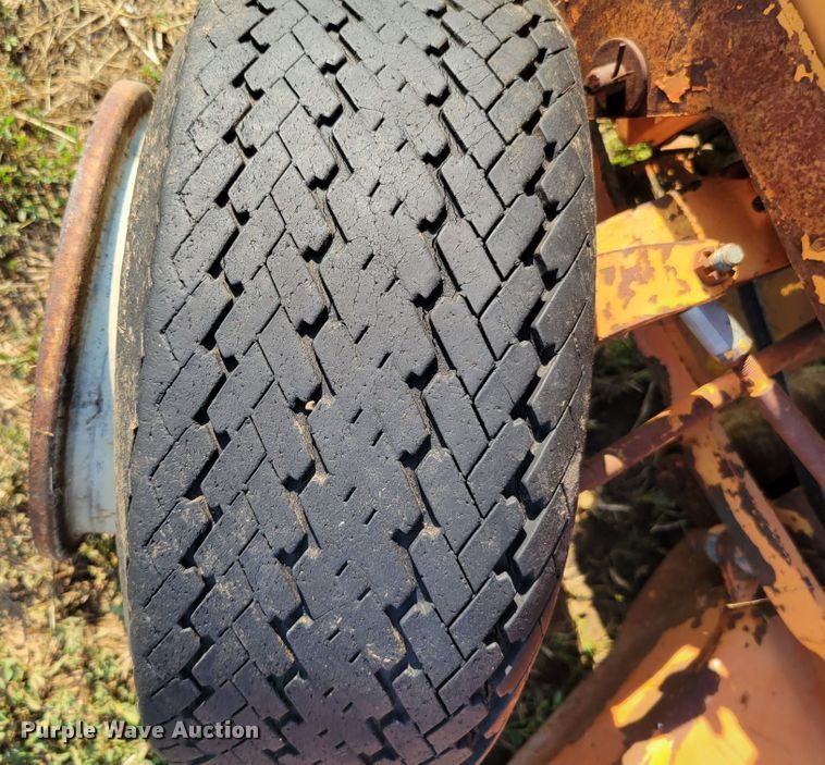 image for item KD9817 International Harvester Cub Cadet 1200  lawn mower