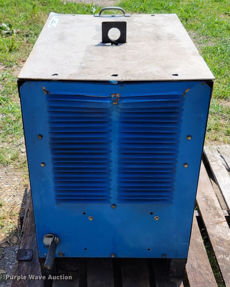 image for item KD9830 Miller Shopmaster 300AC/DC  welder/generator