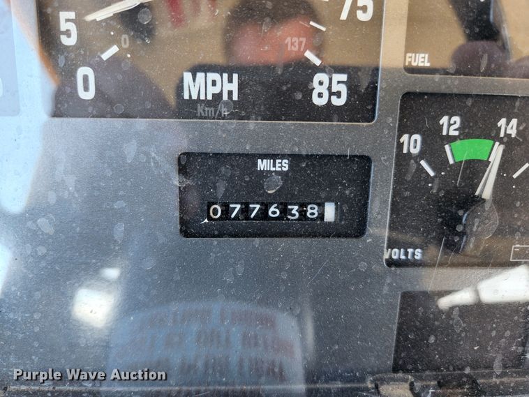 image for item KE9873 2001 International 3800 AmTran  school bus