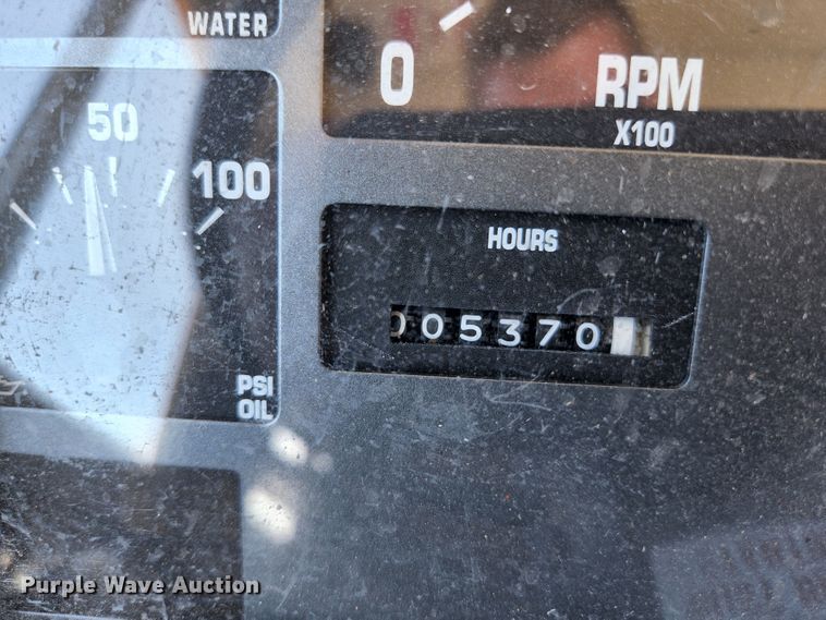 image for item KE9873 2001 International 3800 AmTran  school bus