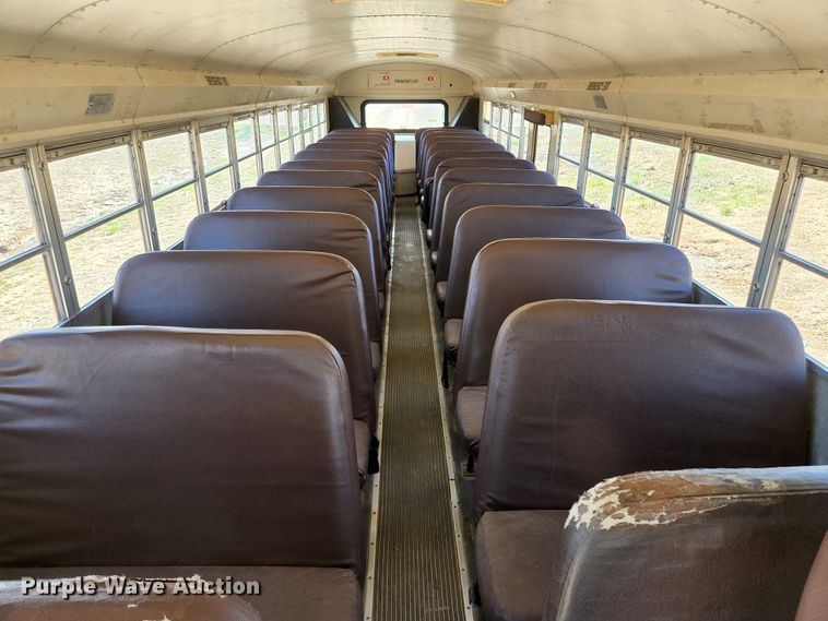 image for item KE9873 2001 International 3800 AmTran  school bus
