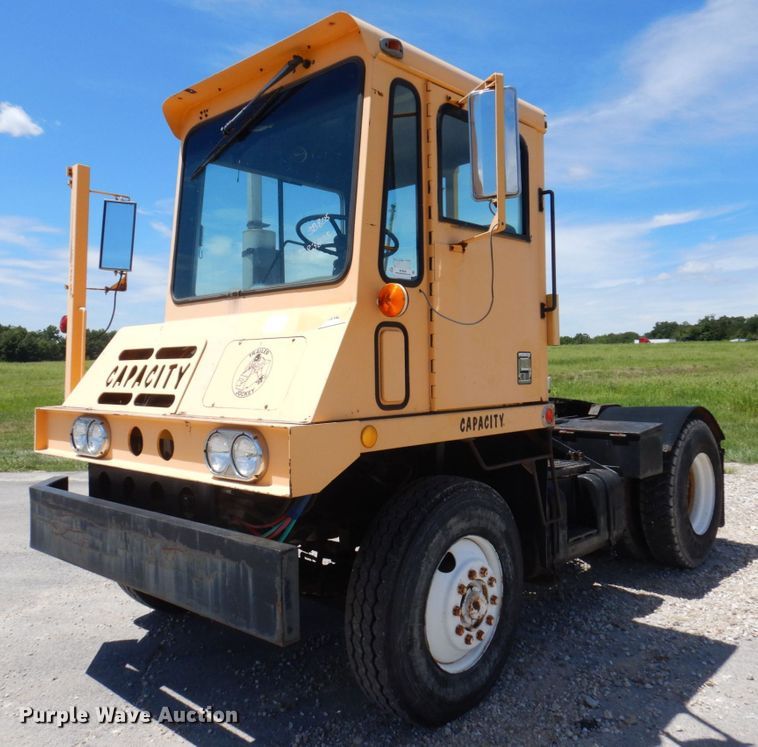 image for item KF9636 1994 Capacity TJ5000  yard truck