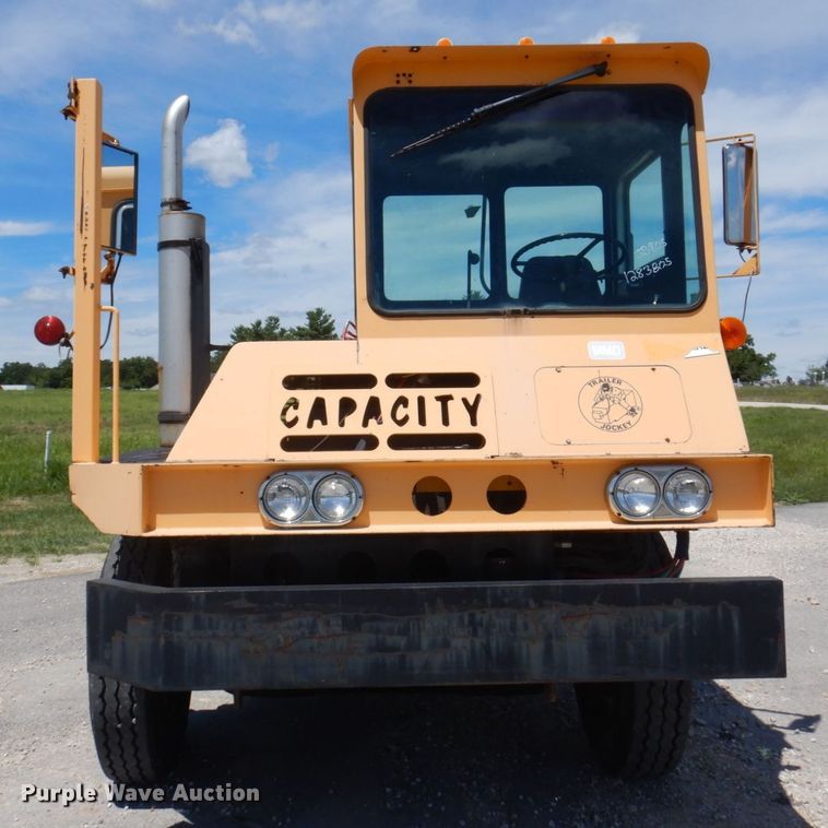 image for item KF9636 1994 Capacity TJ5000  yard truck