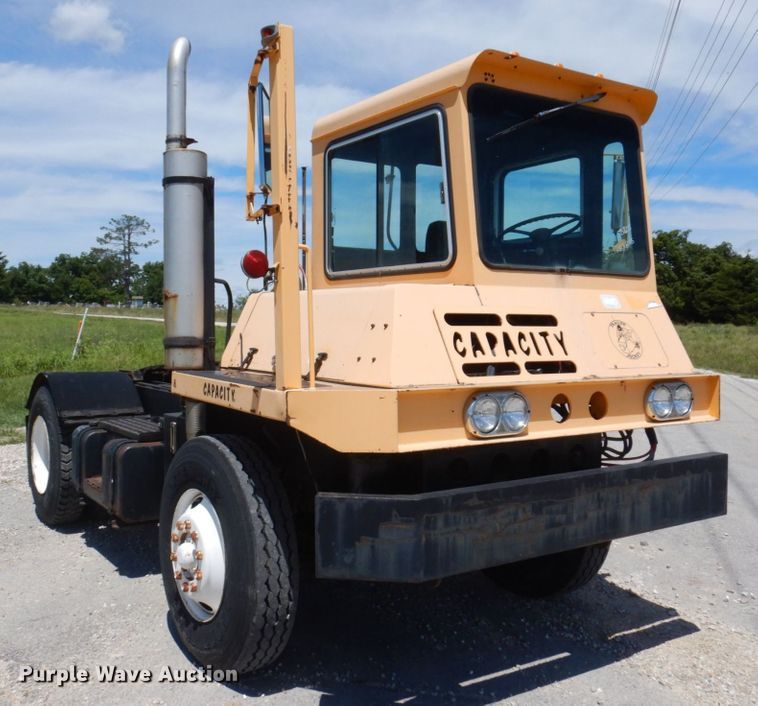 image for item KF9636 1994 Capacity TJ5000  yard truck