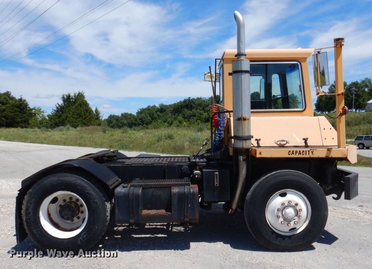 image for item KF9636 1994 Capacity TJ5000  yard truck