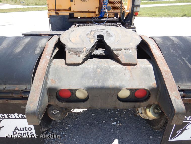 image for item KF9636 1994 Capacity TJ5000  yard truck