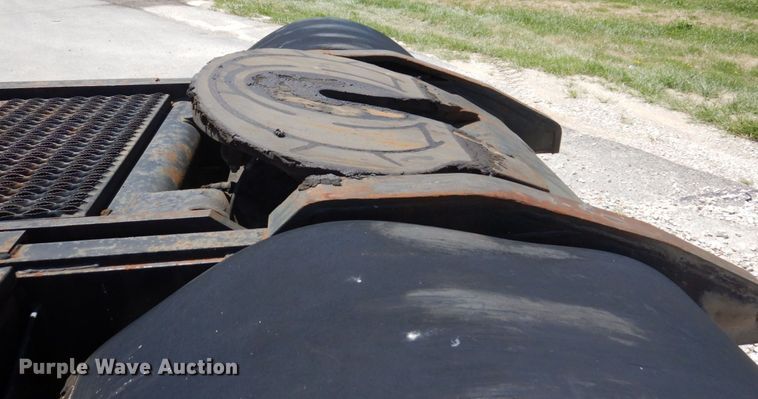 image for item KF9636 1994 Capacity TJ5000  yard truck