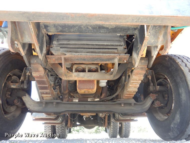 image for item KF9636 1994 Capacity TJ5000  yard truck