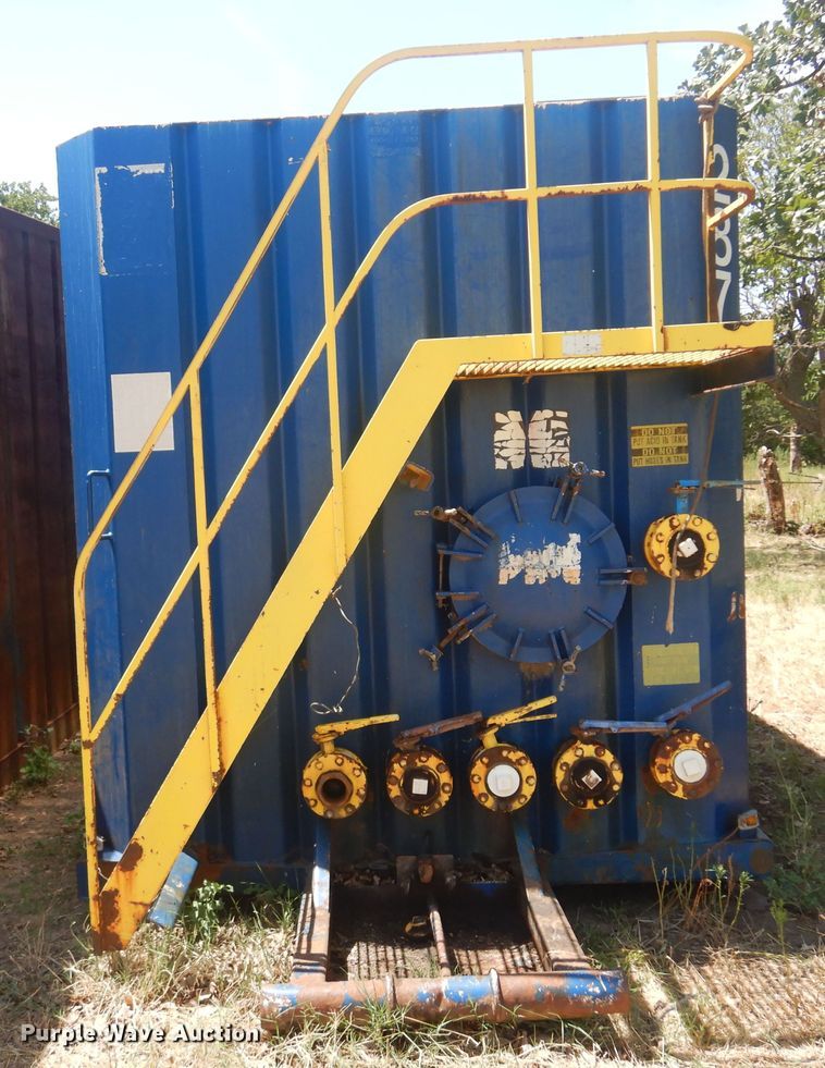 image for item KI9253 2004 Frac 500B  frac tank trailer