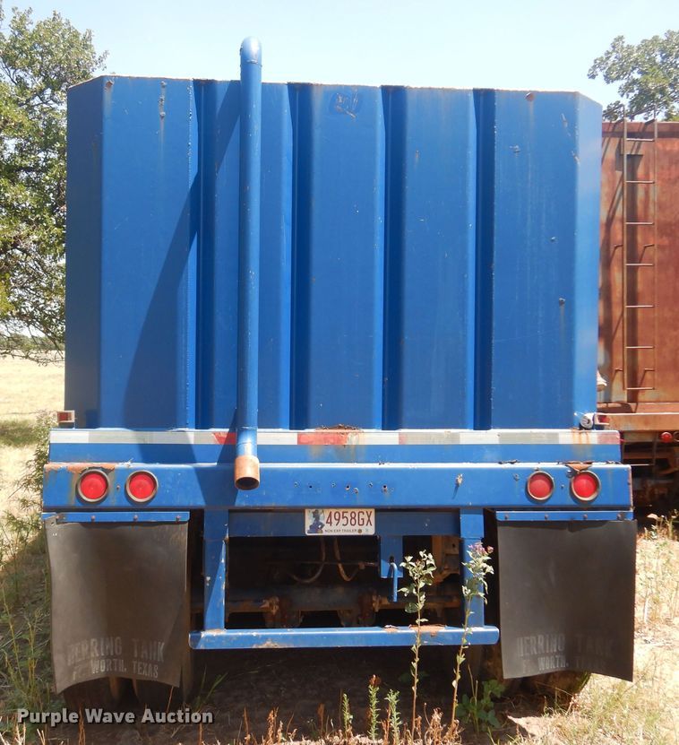 image for item KI9253 2004 Frac 500B  frac tank trailer