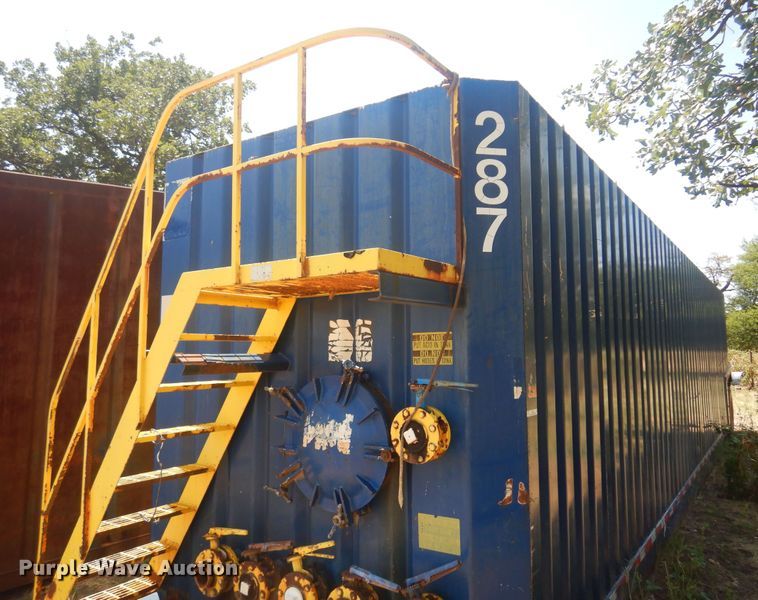 image for item KI9253 2004 Frac 500B  frac tank trailer