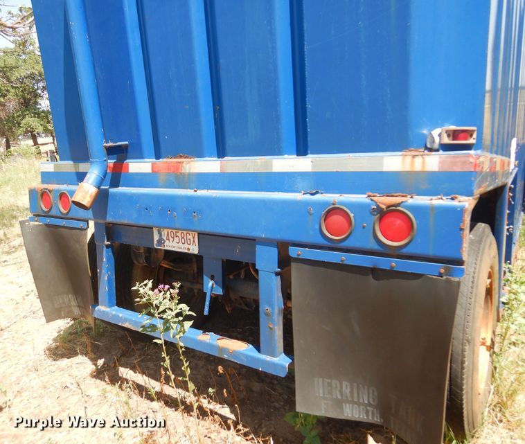 image for item KI9253 2004 Frac 500B  frac tank trailer