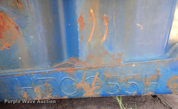 image for item KI9253 2004 Frac 500B  frac tank trailer