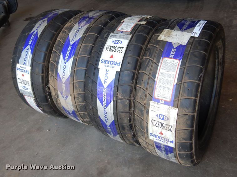 image for item KI9258 (4) Toyota Proxes 225/50ZR16 tires
